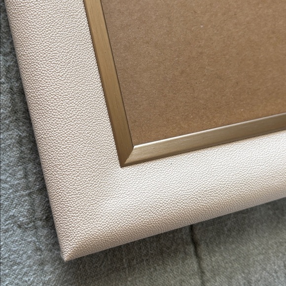 Cream and Gold photo frame - Picture 3 of 4